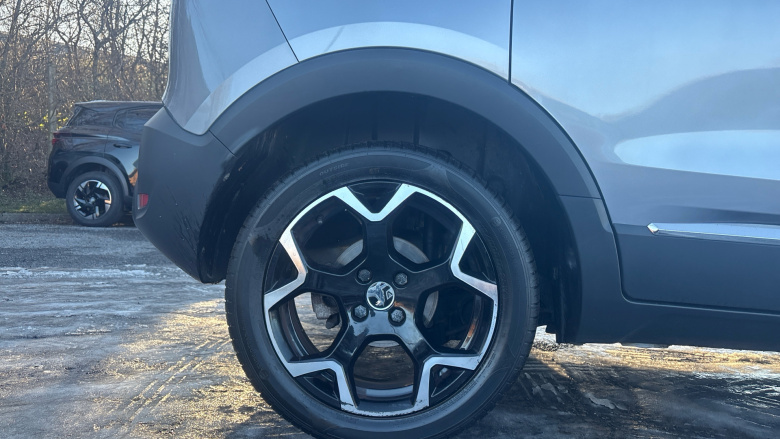 Vauxhall Crossland 1.2 Turbo Ultimate 5dr Petrol Hatchback